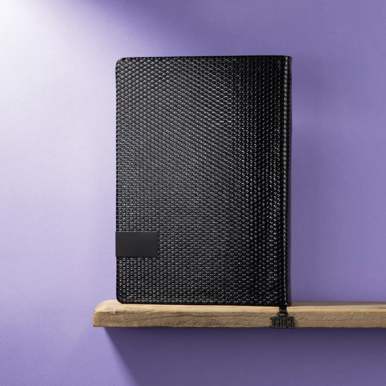 سررسید و سالنامه وزیری سال 1404 طرح لبه طلایی مدل 117006467