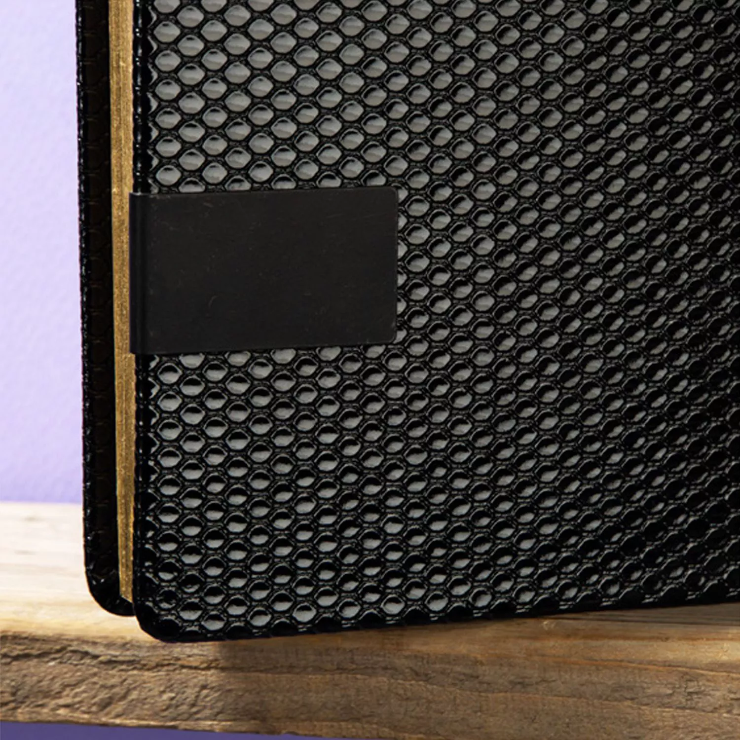 سررسید و سالنامه وزیری سال 1404 طرح لبه طلایی مدل 117006467