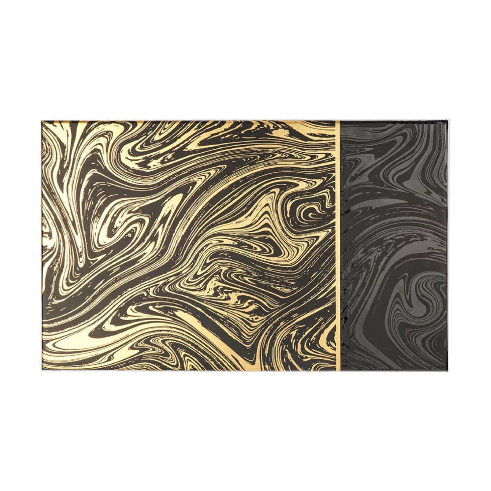 جعبه هدیه بزرگ مشکی طلایی