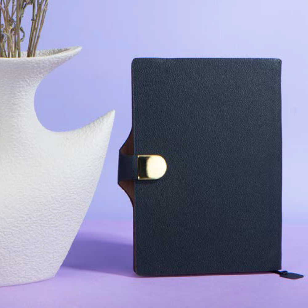 سررسید رقعی مگنتی 1405 جلد چرم 117006591