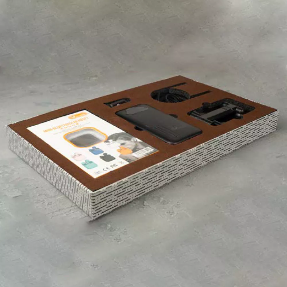 ست هدیه دیجیتال خودرو کد 117002478